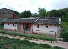 梅县石坑镇:修复中的祖居