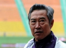 梅州主帅戚务生获得2015赛季中乙联赛最佳教练